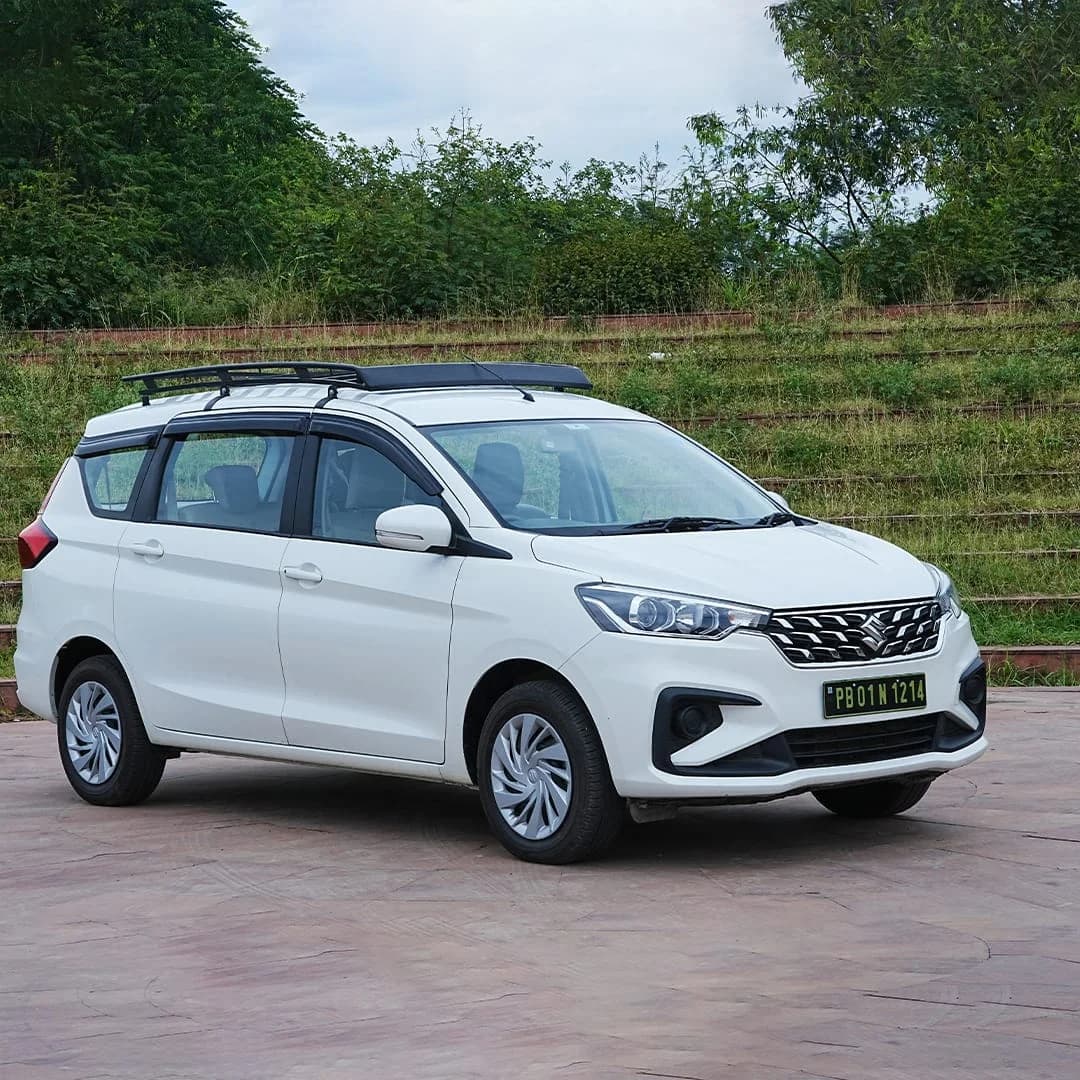 Maruti Suzuki Ertiga - photo 3