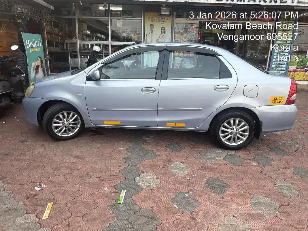 Toyota Etios (4+1) thumbnail 5