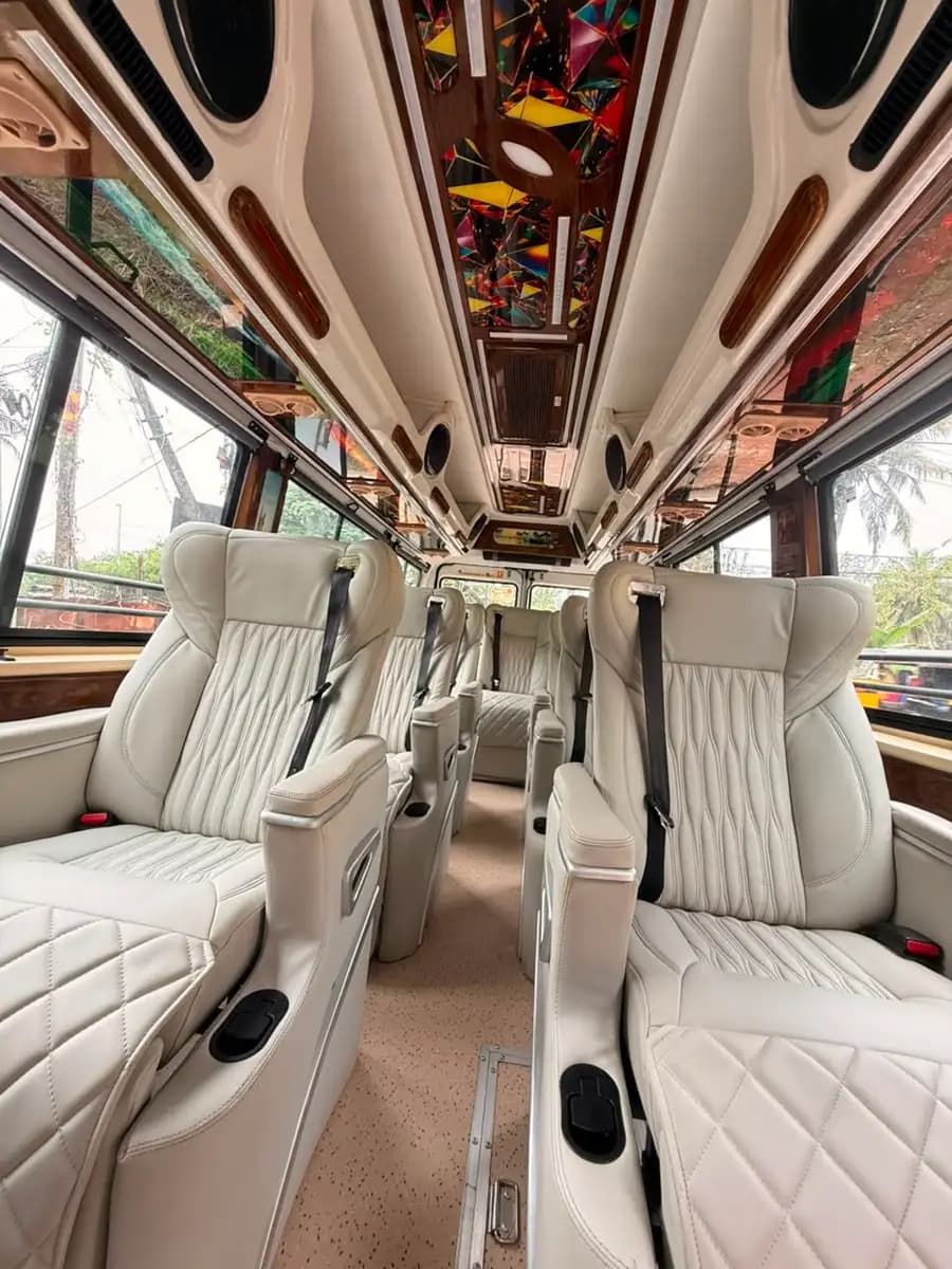 Luxury Traveller (10+1)
